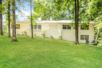 2025 ROCKWOOD LN FULTONDALE, AL 35068